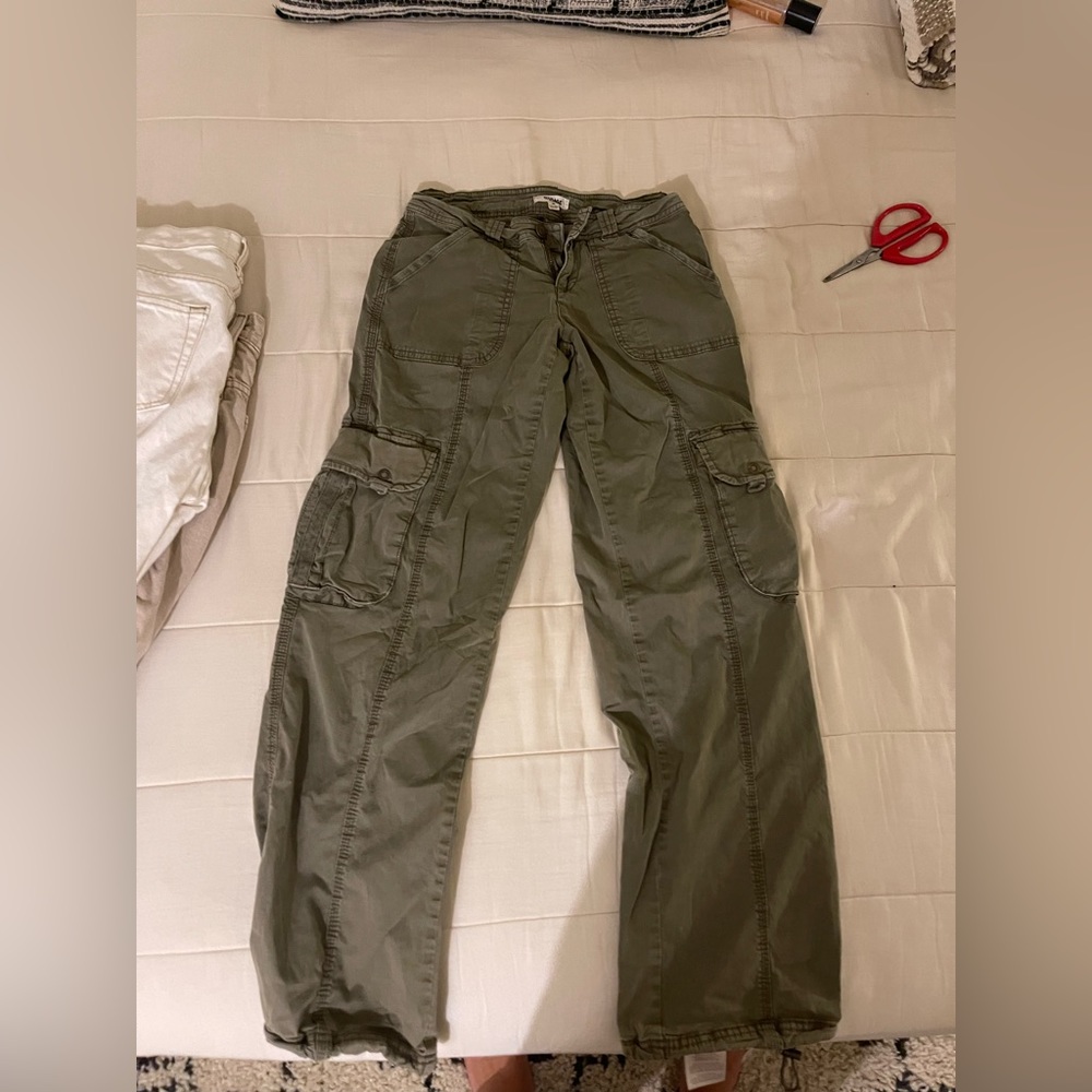 THE BEST STYLE CARGOS EVER!!!! Garage cargo pants!